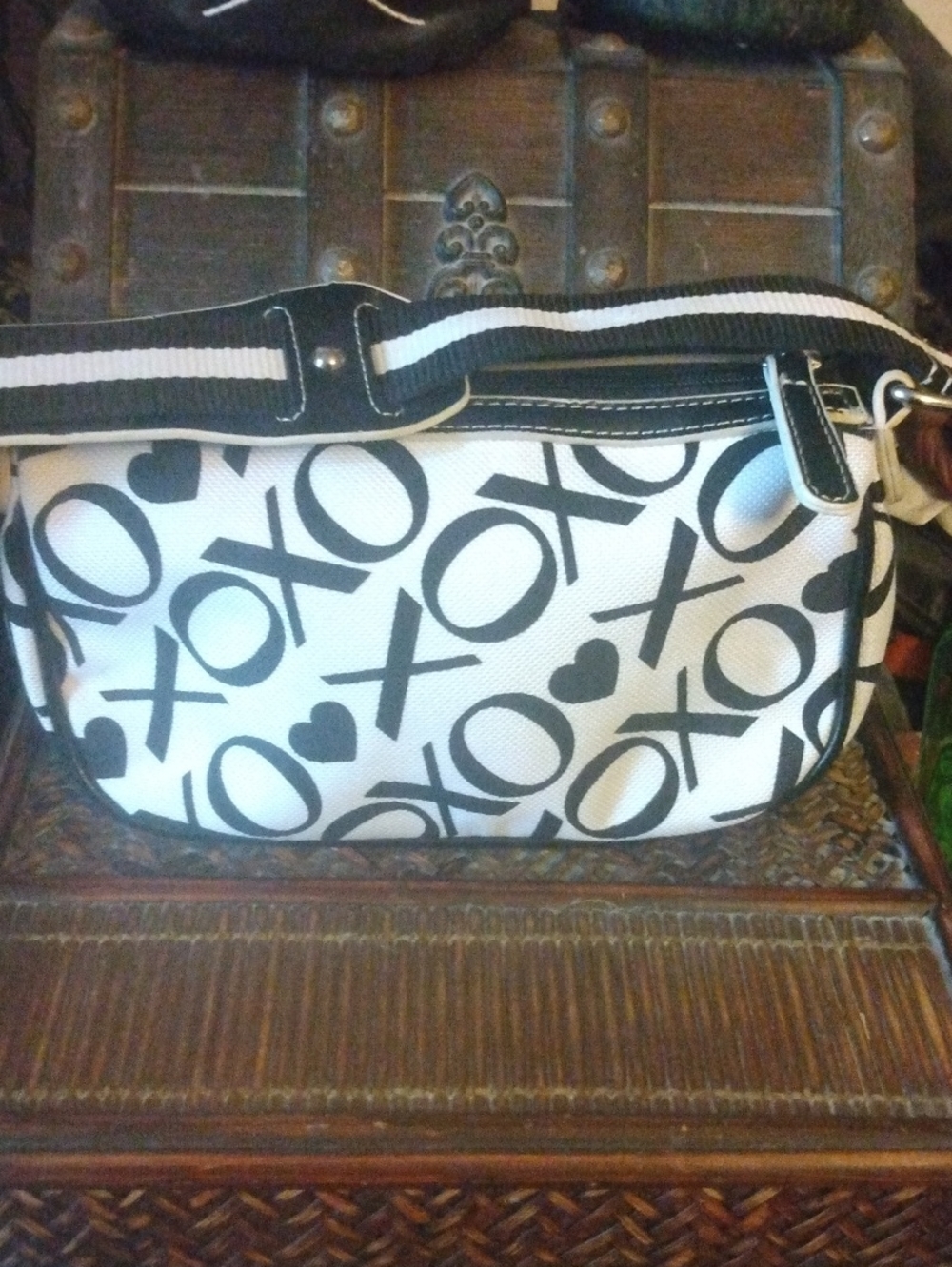 XOXO Black and White Printed Crossbody Shoulder Bag